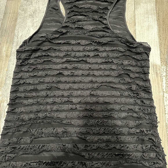 Mascara Brand Black Ruffled Sleeveless Top - Picture 3 of 12